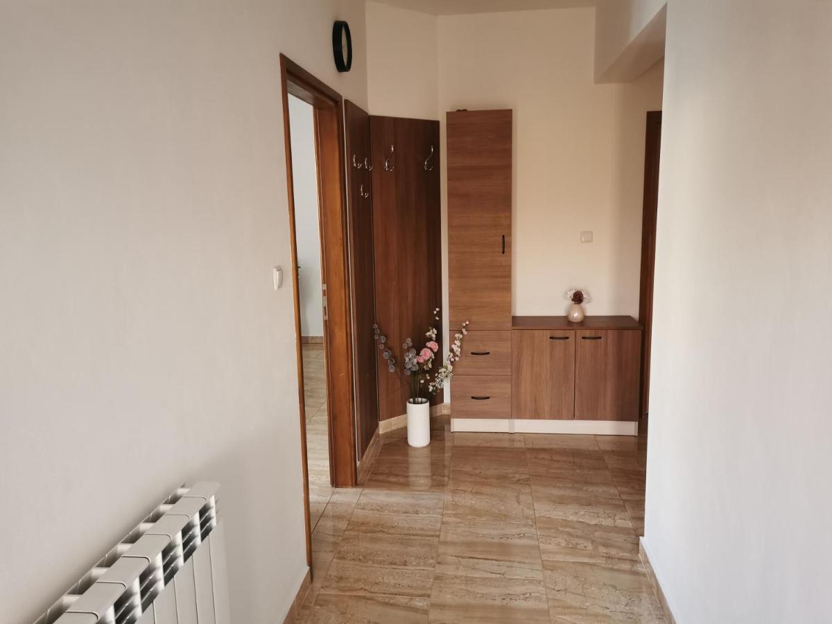 Apartman Martina Appartamento Kršan Esterno foto