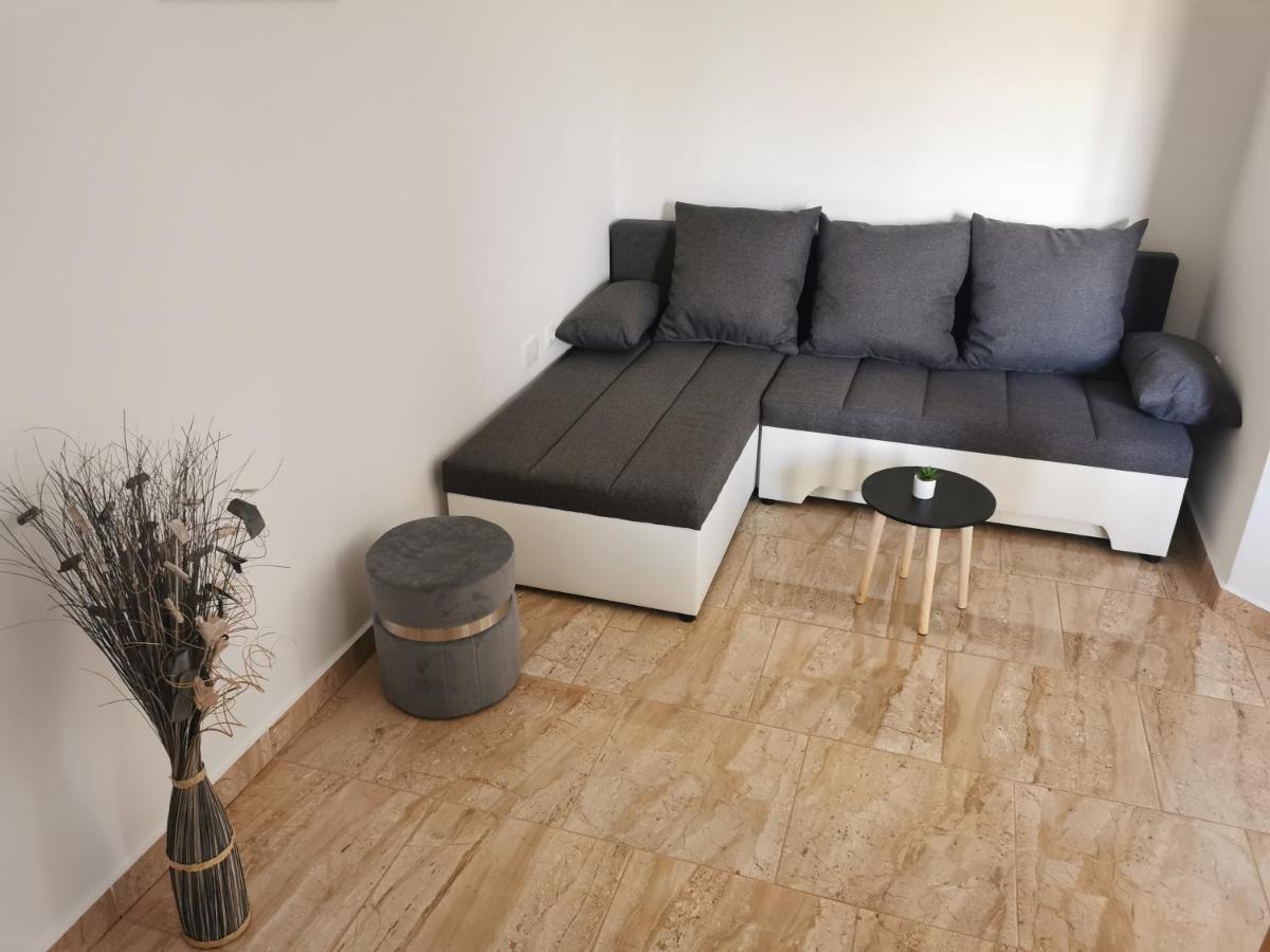 Apartman Martina Appartamento Kršan Esterno foto